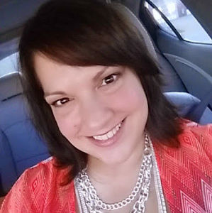 Meet your Posher, Candi